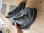 Platform boots maat 39 (vallen klein), Ophalen of Verzenden, Zo goed als nieuw, Zwart