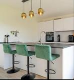 3 groene velvet barstoelen z.g.a.n., Huis en Inrichting, Barkrukken, Ophalen, In hoogte verstelbaar, 60 tot 90 cm, Zo goed als nieuw