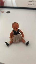 Oud klein popje, Ophalen of Verzenden, Gebruikt, Pop