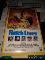 VHS ex-rental - Fletch Lives, Cd's en Dvd's, VHS | Film, Vanaf 16 jaar, Ophalen of Verzenden, Gebruikt, Horror