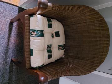 4 Stoelkussentjes beschikbaar voor biedingen