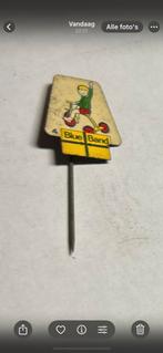 Vintage Oude Blue Band Speldjes uit 1965, Verzamelen, Speldjes, Pins en Buttons, Ophalen, Gebruikt, Figuurtje, Speldje of Pin
