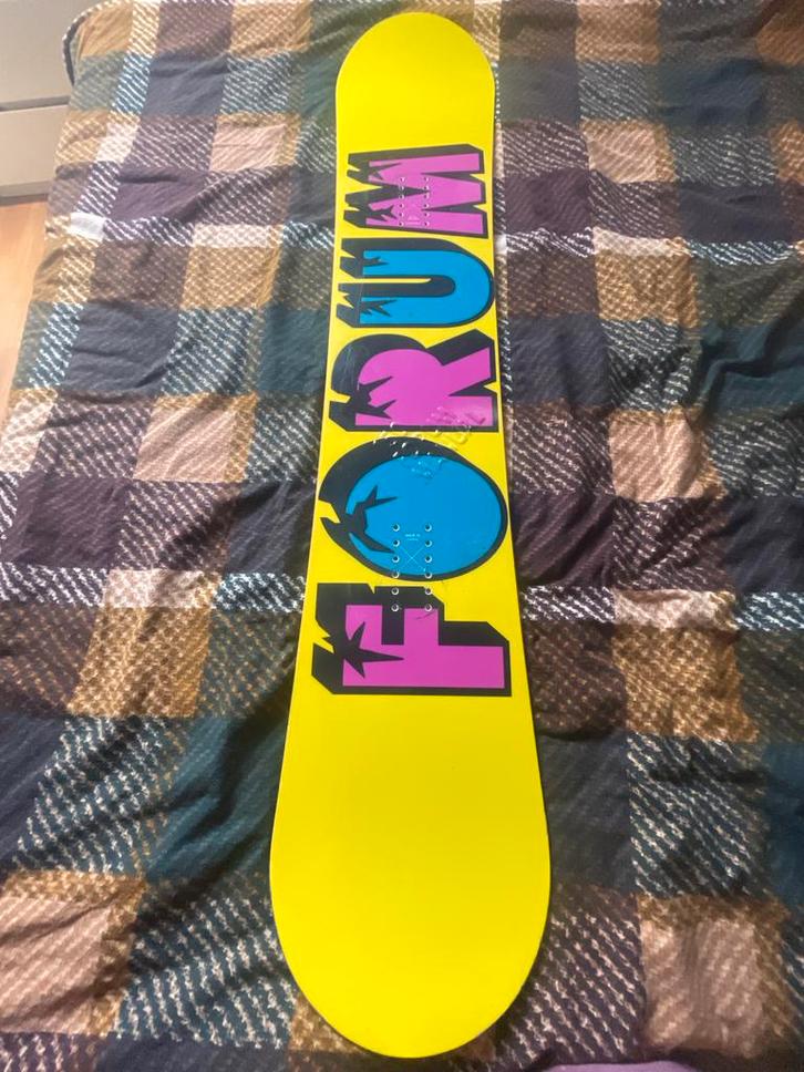 Forum manual 2010, twin tip,150 cm, camber, Sport en Fitness, Snowboarden, Board, Ophalen of Verzenden