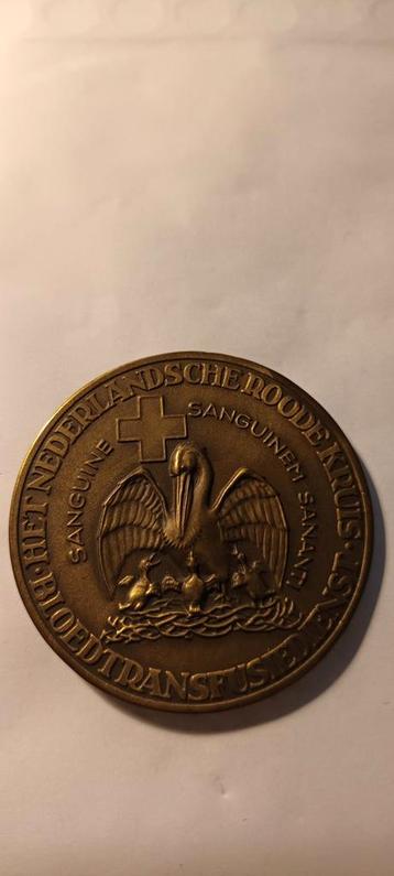 Nederlandse Rode Kruis Medaille - Brons beschikbaar voor biedingen