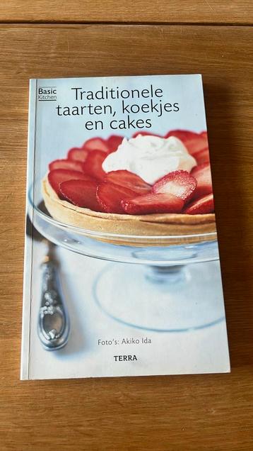 Traditionele taarten, koekjes en cakes beschikbaar voor biedingen