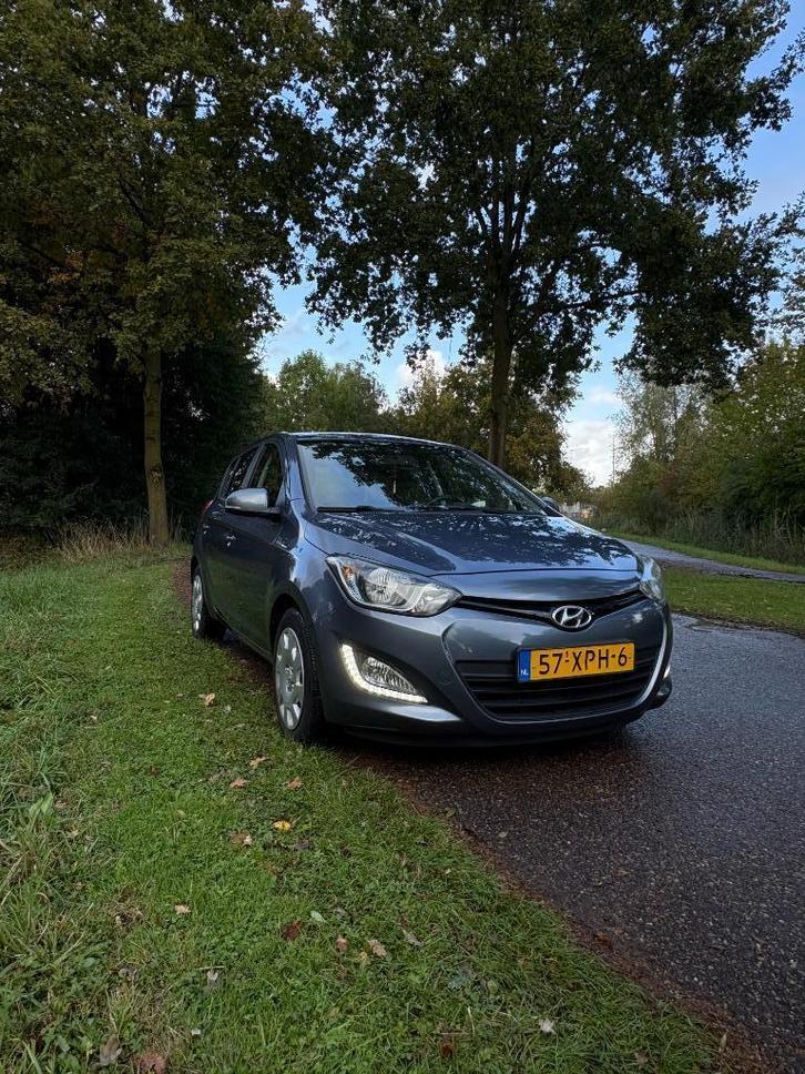Hyundai i20 1.2I 5-DRS | Met nieuwe APK | 76.683km | 5 deurs, Auto's, Hyundai, Particulier, i20, ABS, Airbags, Airconditioning