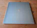 Ferrari 296 GTB hardcover brochure, Ophalen of Verzenden, Nieuw, Ferrari