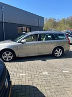 Volvo V70 3.2 Geartronic 2011 Grijs, Auto's, Automaat, Achterwielaandrijving, 1800 kg, Beige