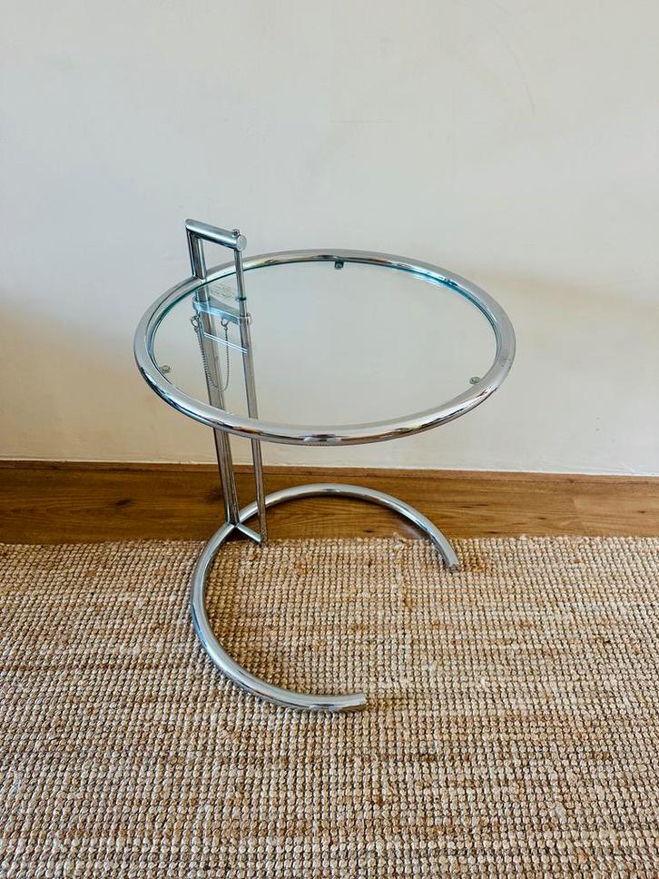 ClassiCon E 1027 Eileen Gray - Origineel, Huis en Inrichting, Tafels | Bijzettafels, Zo goed als nieuw, Rond, 60 cm of meer, Minder dan 55 cm