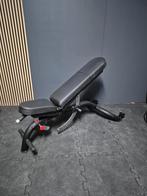 Matrix Adjustable Bench/verstelbare bank, Zeer goede staat!, Ophalen of Verzenden, Zo goed als nieuw, Benen, Fitnessbank