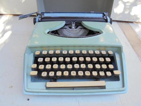 Typemachine Remington "idool"., Diversen, Typemachines, Gebruikt, Ophalen of Verzenden