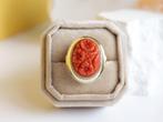 Red Coral Flower | 14 Karaat Gouden Vintage Ring, 19 tot 20, Ophalen of Verzenden, Zo goed als nieuw, Met edelsteen