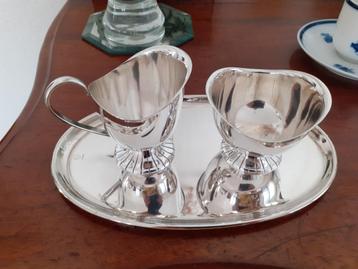 Verzilverd roomstelletje empire D.E. *eureka*  beschikbaar voor biedingen