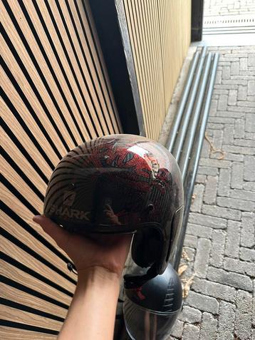 Carbon shark helm s beschikbaar voor biedingen