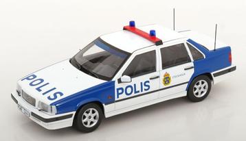Volvo 850 Polis, 1/18, Triple 9 beschikbaar voor biedingen