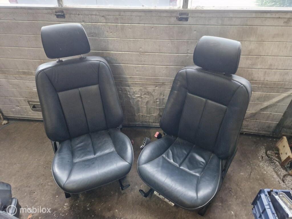 Bekledingset leder E-klasse W210 Avantgarde ('95-'02), Gebruikt, Mercedes-Benz, Ophalen of Verzenden, Mercedes-Benz