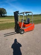 Bt cbe18t triplo mast, Zakelijke goederen, Machines en Bouw | Heftrucks en Intern transport, 1000 tot 2000 kg, Ophalen of Verzenden