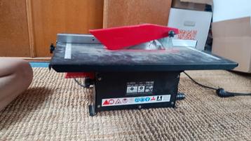Tafelcirkelzaag Tip TTS 720 – 720W – Compact model beschikbaar voor biedingen