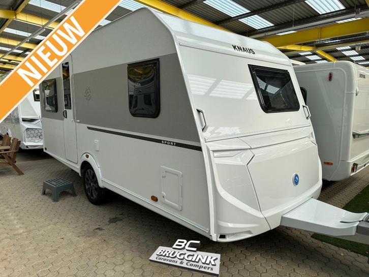 Knaus Sport 450 FU, Caravans en Kamperen, Caravans, tot en met 4, Rondzit, Knaus, Frans bed, Overige typen, 5 tot 6 meter, Gascomfoor