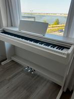 Digitale piano yamaha, Muziek en Instrumenten, Piano's, Ophalen, Zo goed als nieuw, Wit, Digitaal