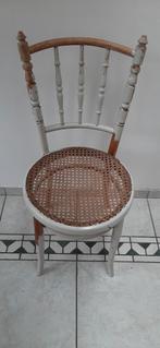 Vintage stoeltje, opknapper, Huis en Inrichting, Stoelen, Riet of Rotan, Gebruikt, Eén, Ophalen
