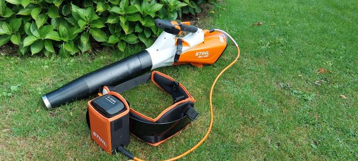 STIHL Bladblazer op Accu. 2021, Tuin en Terras, Bladblazers, Zo goed als nieuw, Accu, Ophalen