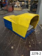 2278. Voetpedaal / Voetschakelaar / pedaal / pedalen, Ophalen