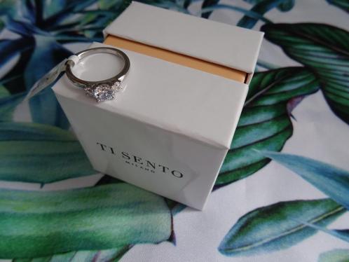 ELEGANTE TI SENTO RING voor maar €33,00 - AANBIEDING!!!!, Sieraden, Tassen en Uiterlijk, Ringen, Nieuw, Dame, 17 tot 18, Zilver