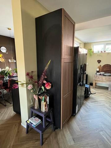 Ikea Metod hoge kast zwart 220x60x60cm beschikbaar voor biedingen