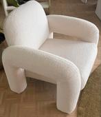 Stijlvolle bouclé fauteuil, Huis en Inrichting, Fauteuils, Ophalen, Minder dan 75 cm, Zo goed als nieuw, Stof