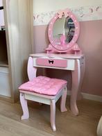 Kinder kaptafel met kruk en accessoires, Huis en Inrichting, Tafels | Kaptafels, Ophalen, Minder dan 50 cm, Gebruikt, Minder dan 100 cm