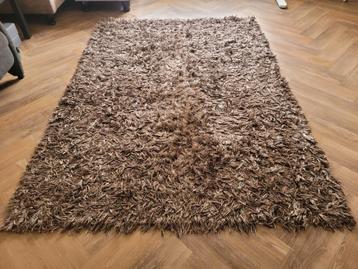 ZGAN luxe hoogpolig vloerkleed. Kleur Mocca. beschikbaar voor biedingen