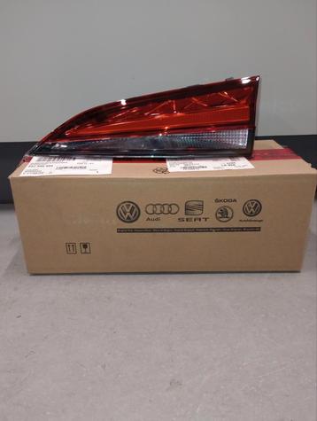 Skoda Scala Achterlicht Nieuw 657 945 094 beschikbaar voor biedingen