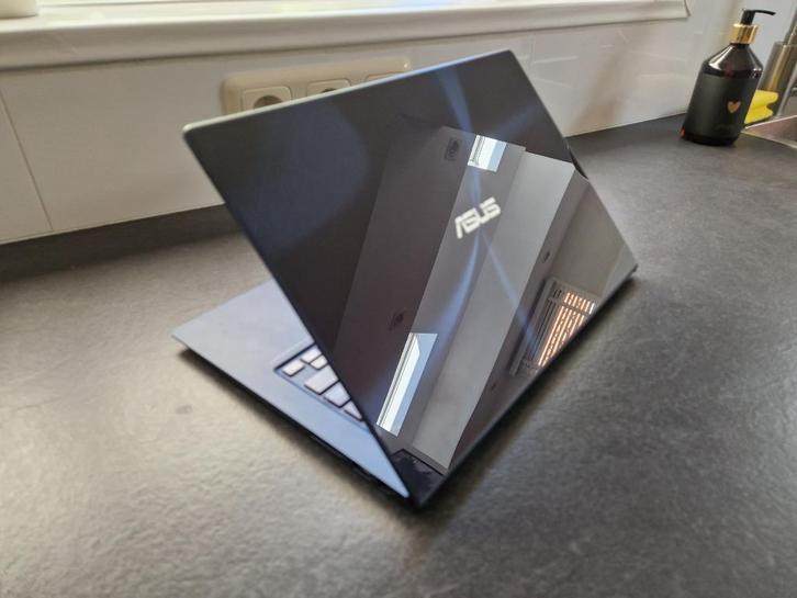 ASUS Zenbook UX301L, blauw, touchscreen, i7 processor, Computers en Software, Windows Laptops, Gebruikt, 14 inch, SSD, 2 tot 3 Ghz