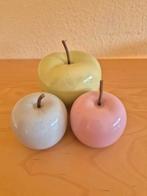 3 stenen appels, Ophalen, Zo goed als nieuw