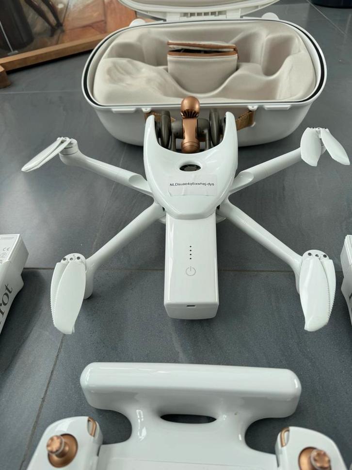 Parrot Anafi AI, Audio, Tv en Foto, Drones, Zo goed als nieuw, Drone met camera, Ophalen of Verzenden