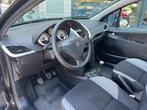 Peugeot 207 1.4 VTi Cool 'n 5 Deurs Airco Nieuw apk, Auto's, Voorwielaandrijving, Gebruikt, 1153 kg, Zwart