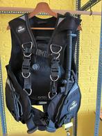 Duikvest Beuchat met gekeurd duikfles, Watersport en Boten, Duiken, Ophalen of Verzenden, Gebruikt, Trimvest of Wing
