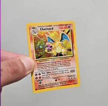 Charizard nr.4 played beschikbaar voor biedingen
