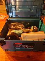Makita slijptol met accu en lader in mbox, Doe-het-zelf en Verbouw, Gereedschap | Slijpmachines, Ophalen of Verzenden, Nieuw, 1000 watt of meer
