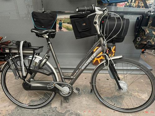 Nette Gazelle Chamonix  puro Elektrische damesfiets 28 ibch, Fietsen en Brommers, Fietsen | Dames | Damesfietsen, Zo goed als nieuw