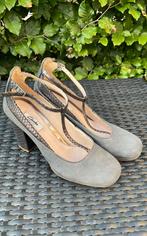 Clarks Narrative Grijze Pumps Maat 40, Ophalen of Verzenden, Gedragen, Grijs, Pumps
