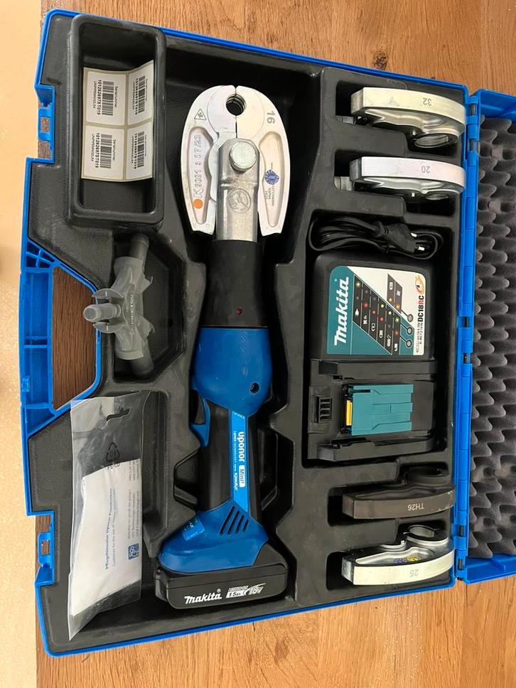 Uponor mini 2 perstang met bekken. Zgan, Doe-het-zelf en Verbouw, Gereedschap | Handgereedschap, Zo goed als nieuw, Ophalen of Verzenden