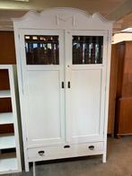 Charmante kast met verstelbare plank, Ophalen, Gebruikt, 100 tot 150 cm, 200 cm of meer