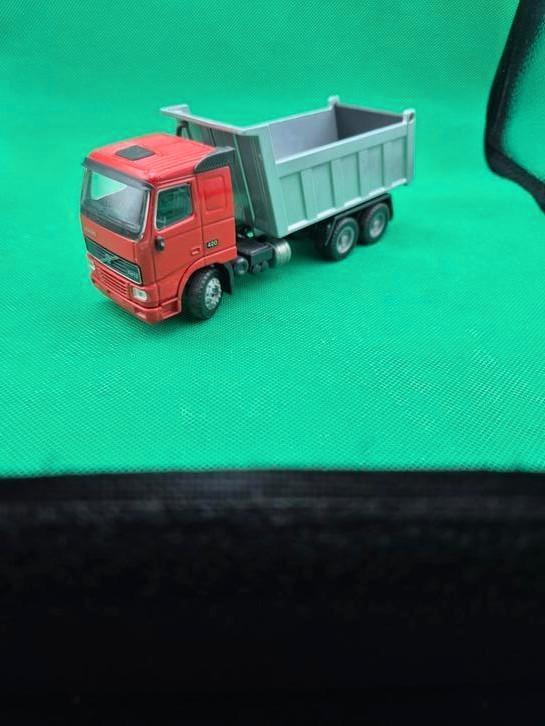 259 volvo fh12 joal 1/50, Hobby en Vrije tijd, Modelauto's | 1:50, Zo goed als nieuw, Bus of Vrachtwagen, Wsi, Ophalen of Verzenden