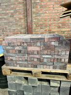 Gratis waaltjes, Tuin en Terras, Tegels en Klinkers, Ophalen, Zo goed als nieuw, Beton, Klinkers