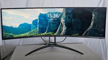 AOC widescreen curved gaming monitor beschikbaar voor biedingen