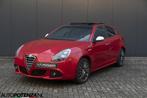 Alfa Romeo Giulietta 1.4T Sportiva TCT automaat Pano PDC 18", Auto's, Alfa Romeo, Zwart, 4 cilinders, Leder en Stof, Origineel Nederlands