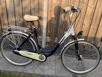 Raleigh dames fiets maat 61 cm beschikbaar voor biedingen