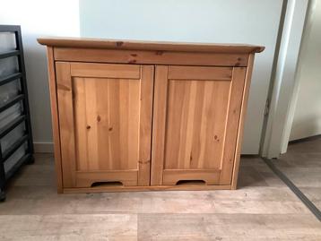 Mooie IKEA houten badkamermeubel medicijnkast Freden (hang) beschikbaar voor biedingen